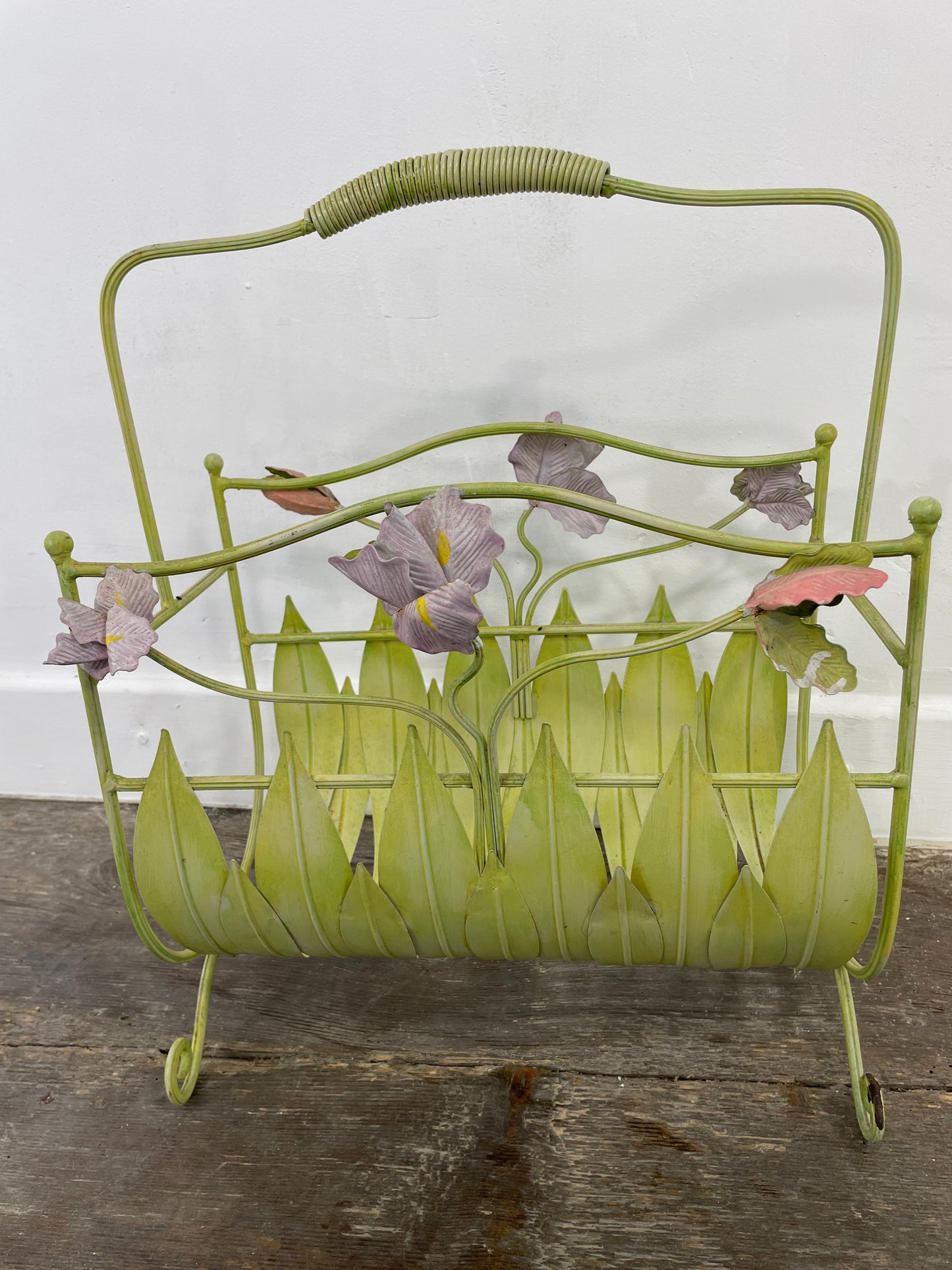 Vintage magazine holder