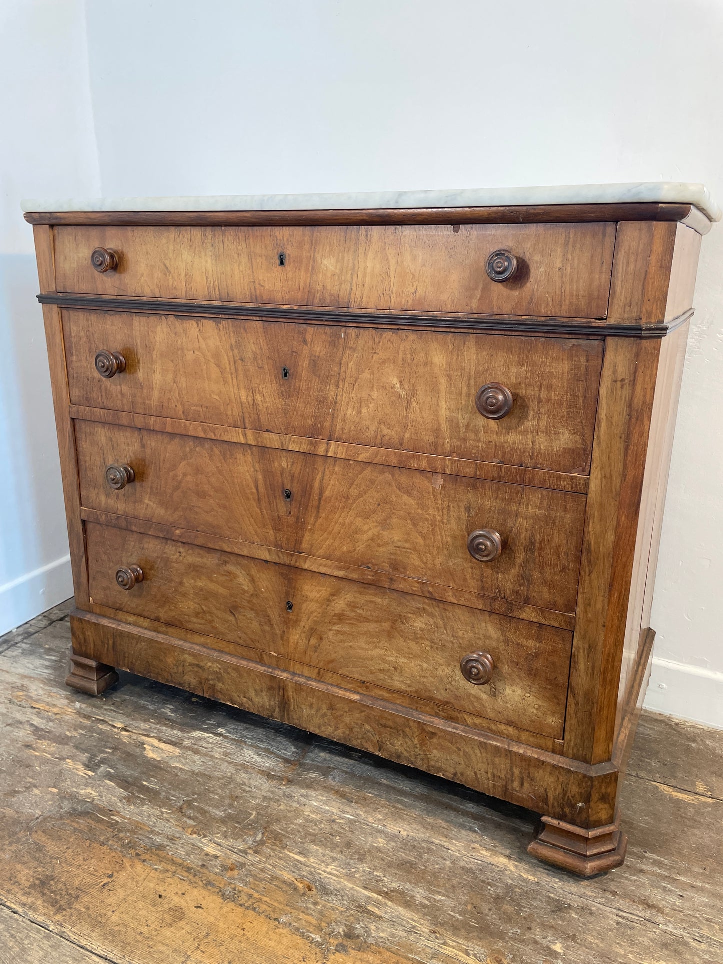 Antique Victorian Walnut Chest of Drawers – Marble Top, 19th Century