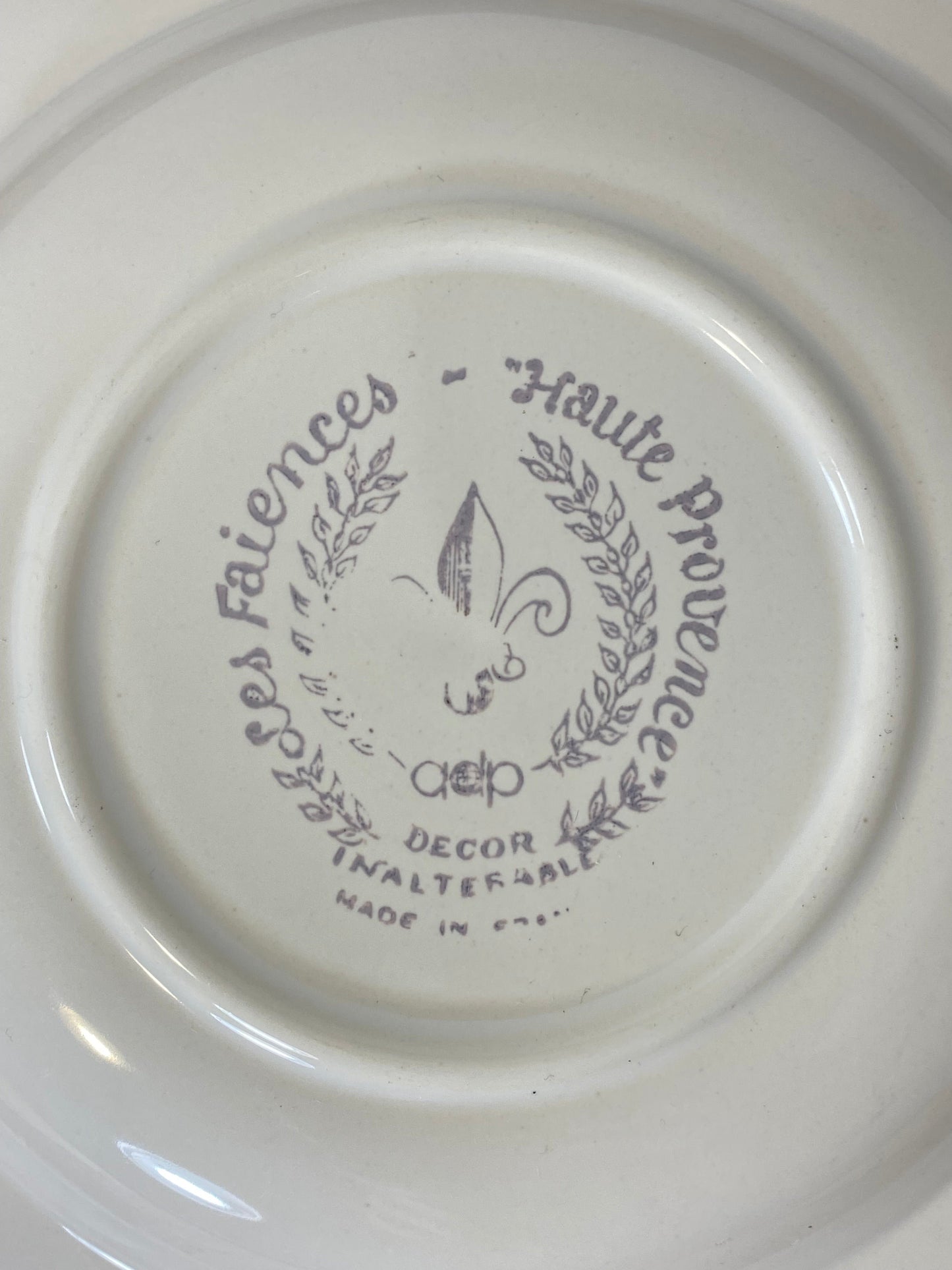 Vintage French Botanical Faïence Set – Soup Bowl & 3 Plates, Haute Provence