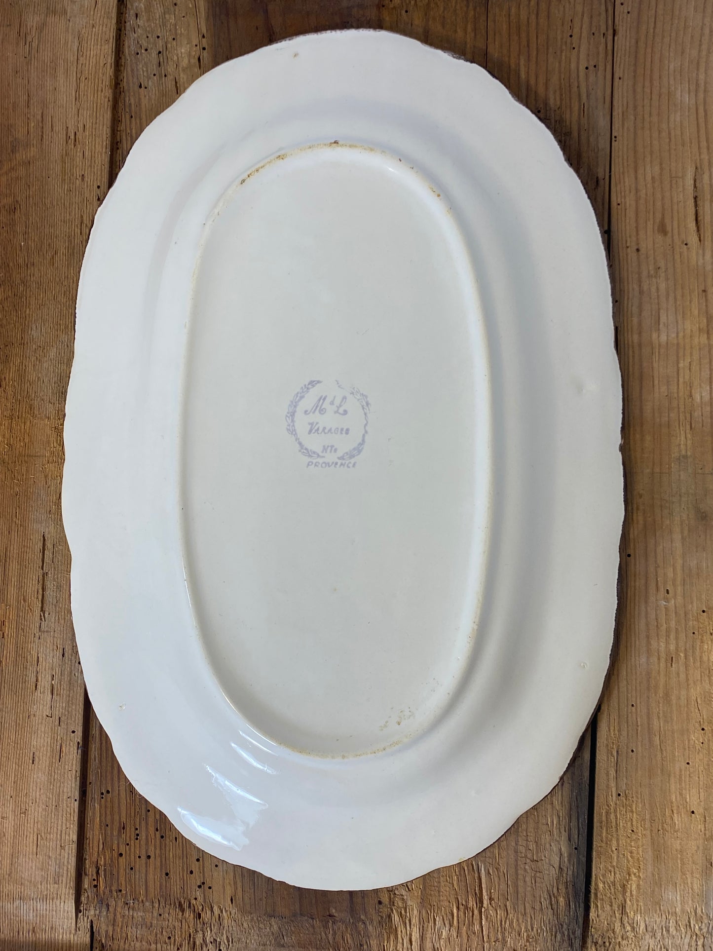 Vintage French Botanical Faïence Set – Platter, Large Plate & 3 Plates