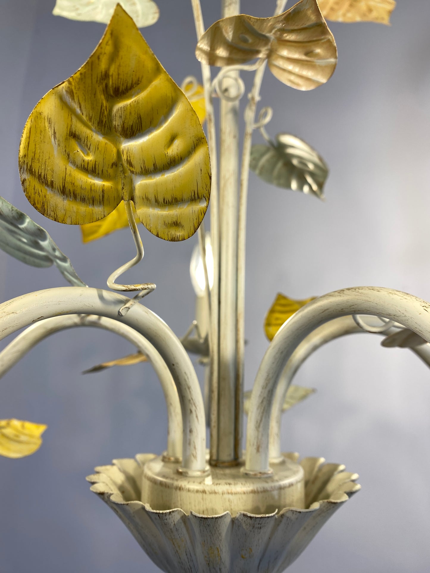Vintage French Toleware Chandelier 5-Light Floral Leaf Shabby Chic Lighting