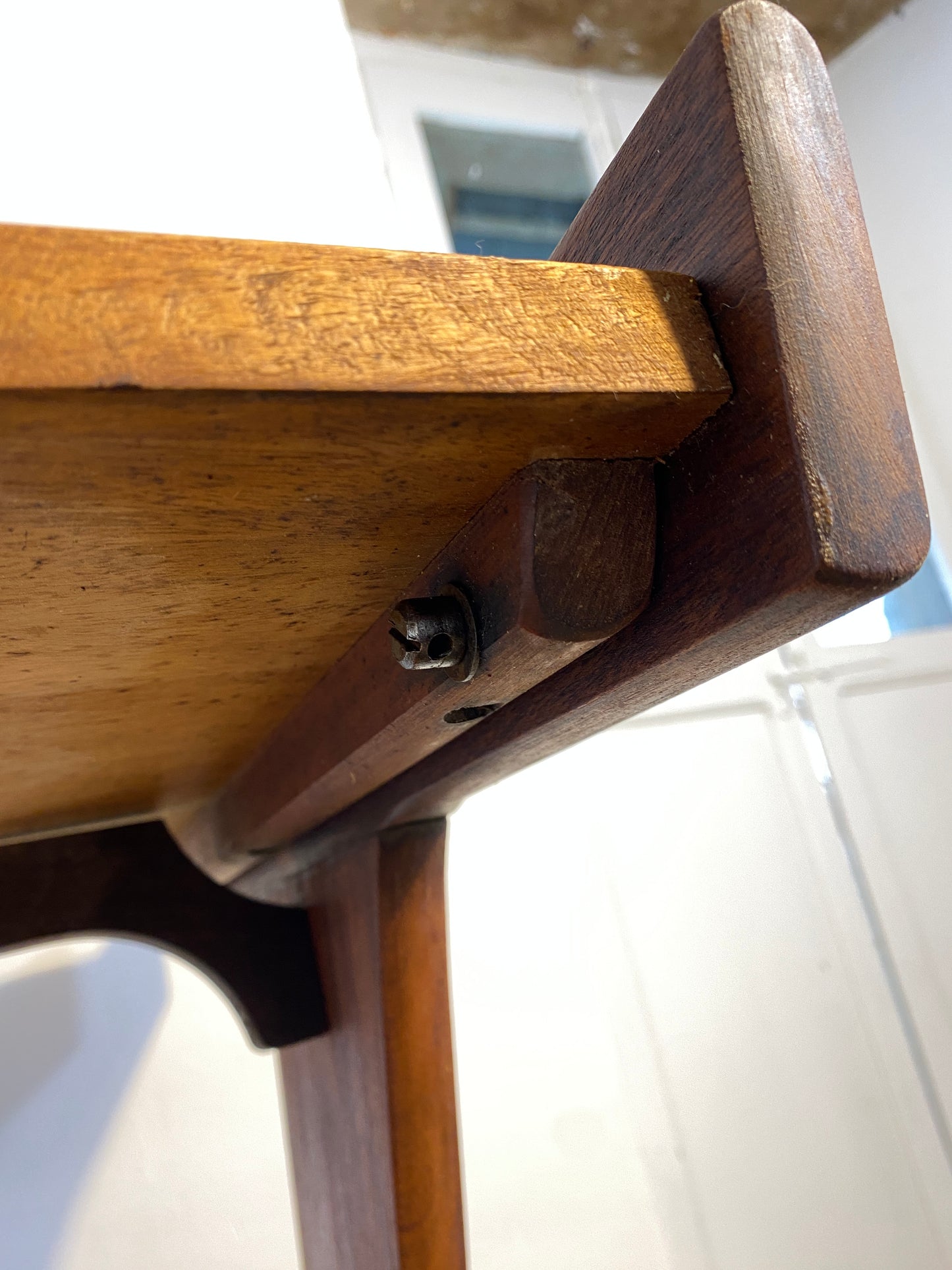 Vintage 1950s Mid-Century Modern Side Table on Casters – Sculptural Solid Wood Design