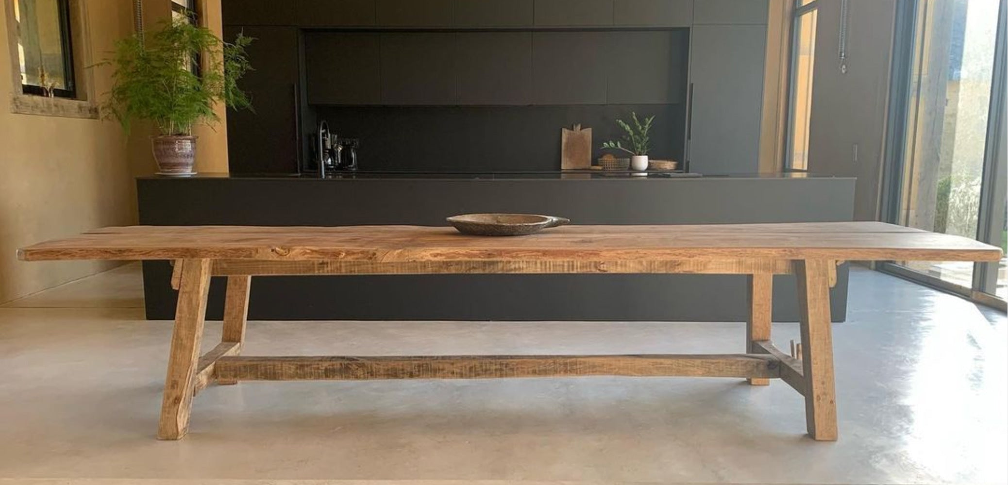 Design Table - Custom made by STUDIO B3KM