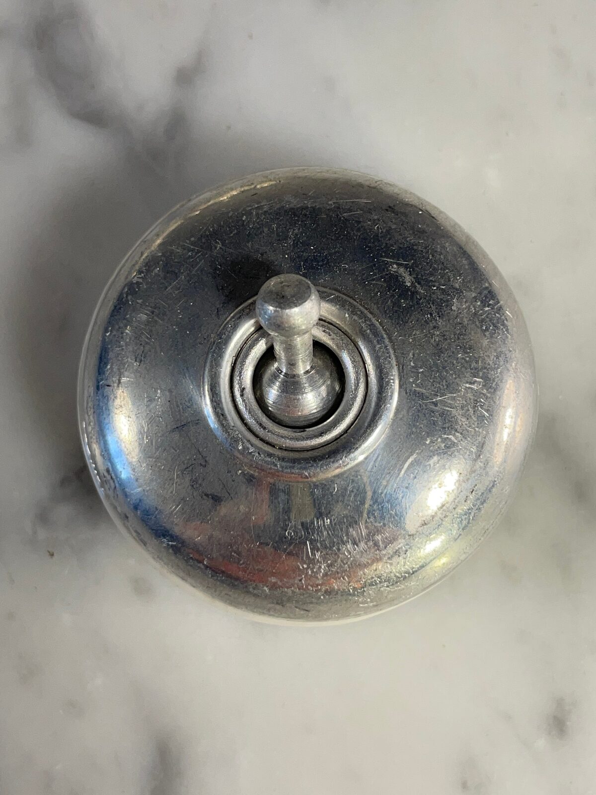 Set of 5 Vintage Metal & Ceramic Toggle Light Switches – Mid-Century — photo 4