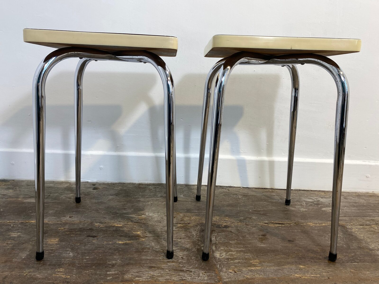 Set of 2 Vintage Mid-Century Stools – White Formica & Chrome — photo 3